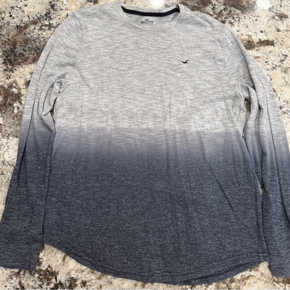 Hollister Men's Gray Ombre Long Sleeve Tee